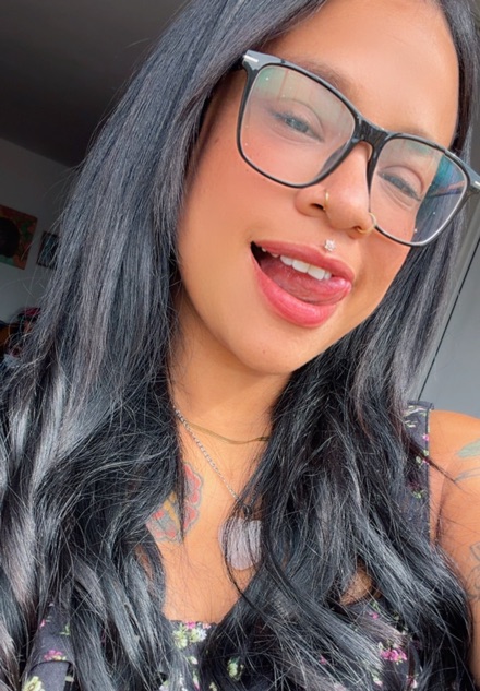 Latina woman from Venezuela online for video chat